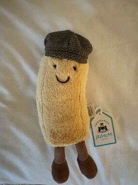 NWT Jellycat London Charlie Chip Plush Toy